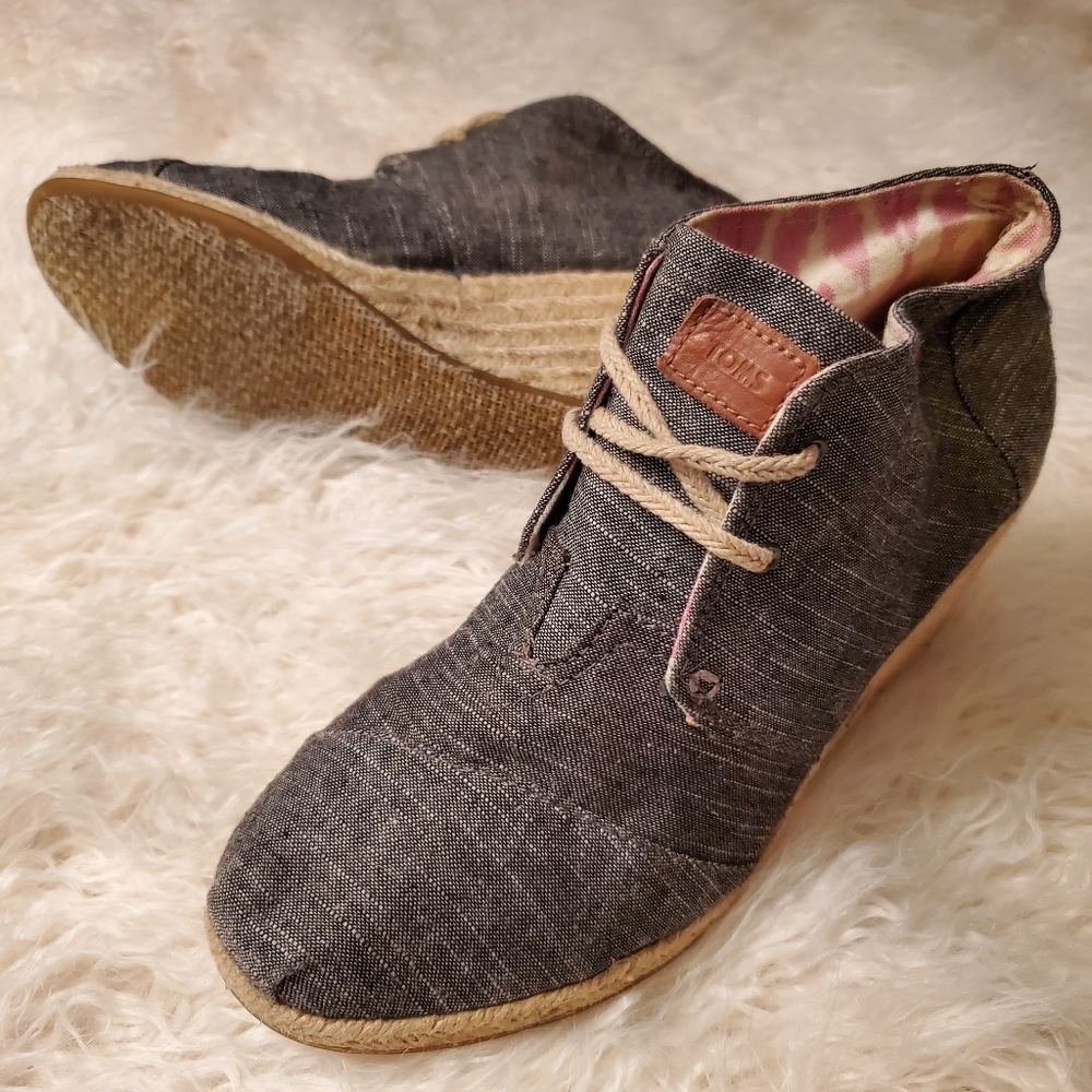 TOMS Wedges